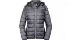 Veste personnalisée : quels modèles choisir et à qui les offrir ?